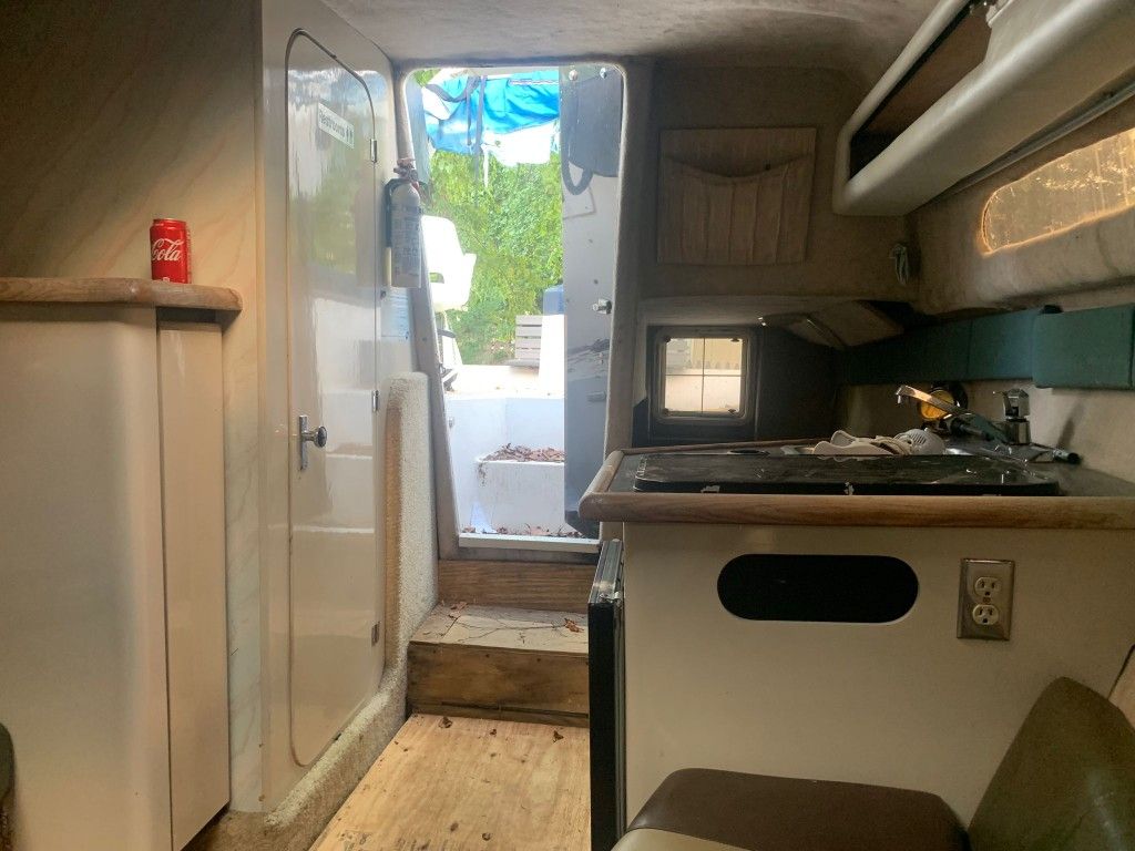 1989 Bayliner Sierra