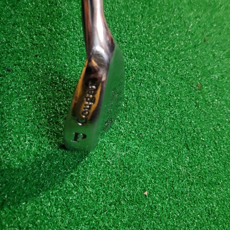 Cougar Tour M-IV Pitching Wedge Golf Club, RH