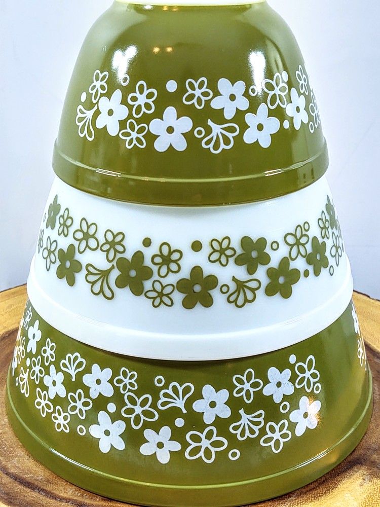 Pyrex Spring Blossom Mixing Bowls (3)