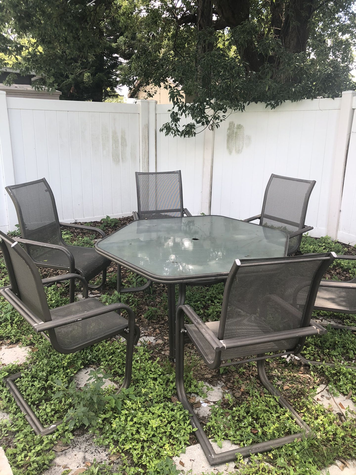 Set Of 6 Patio Chairs N Tables For Sale In Winter Garden Fl Offerup