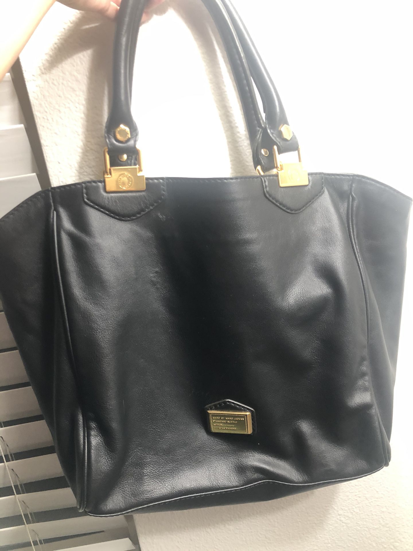 Marc by Marc Jacobs leather black gold Handbag Purse Bag