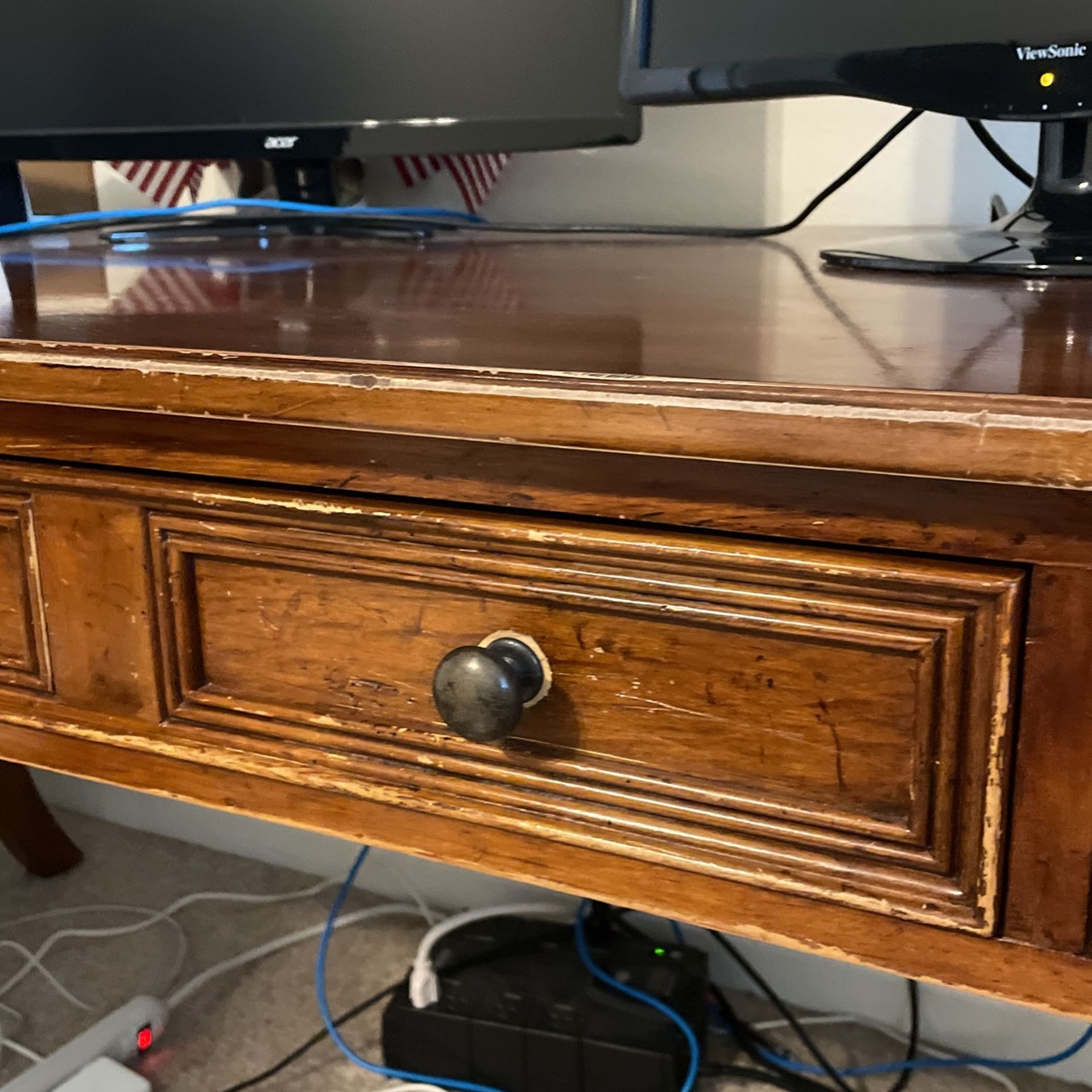 Ellis By Sligh Wood Desk