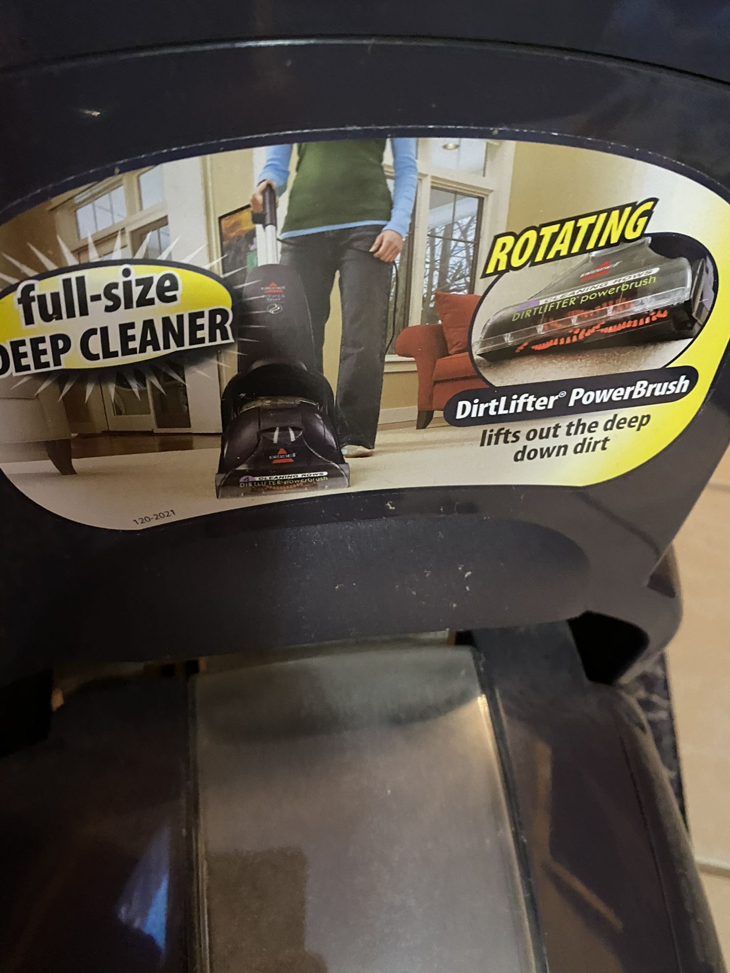 Bissel Vaccumm Cleaner And Shampooer