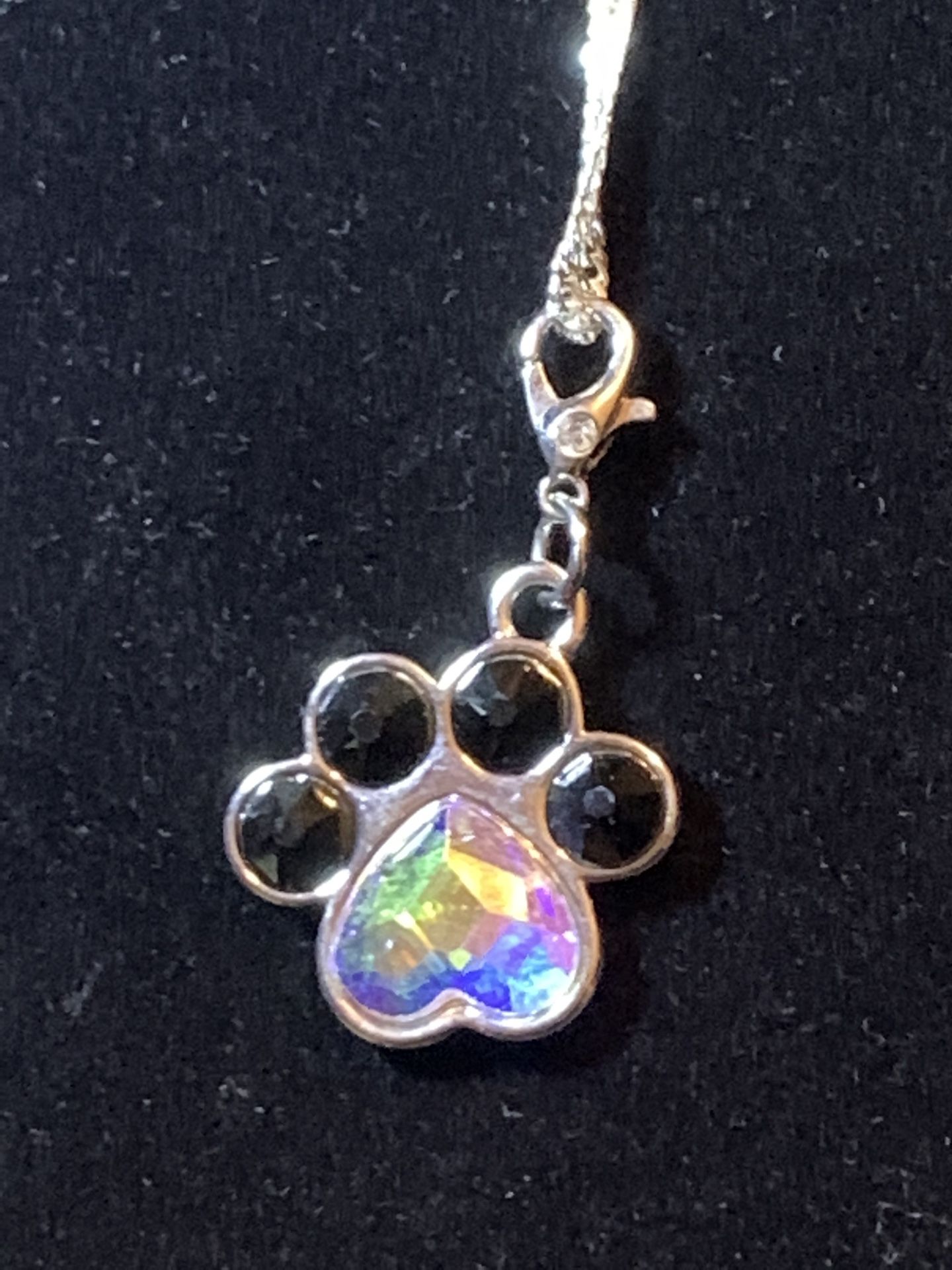 Beautiful Stamped .925 Silver Chain With Genuine Swarovski Crystal Heart Paw Print Pendant