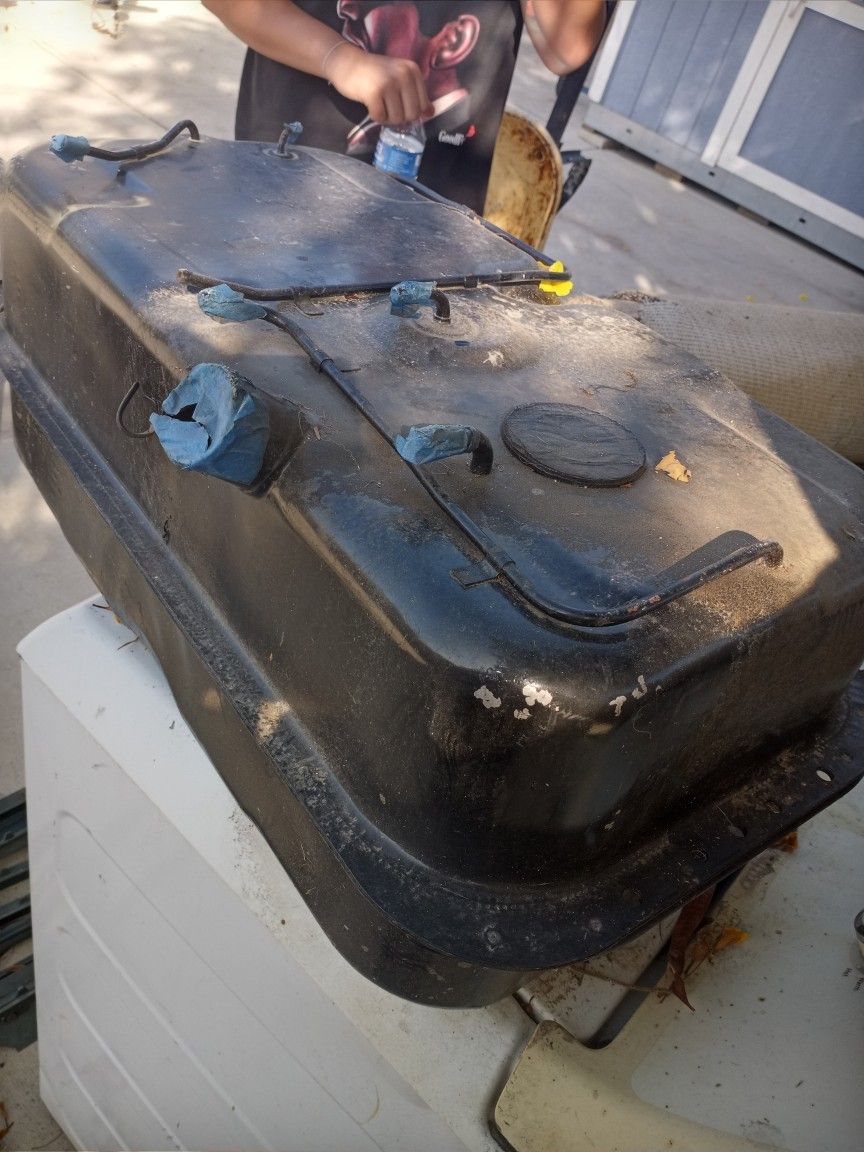1980 Chevy Luv Gas Tank And Radiator