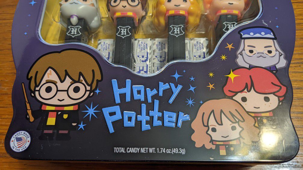 Pez Harry Potter NEW 4-piece set with Collectible Gift Tin 