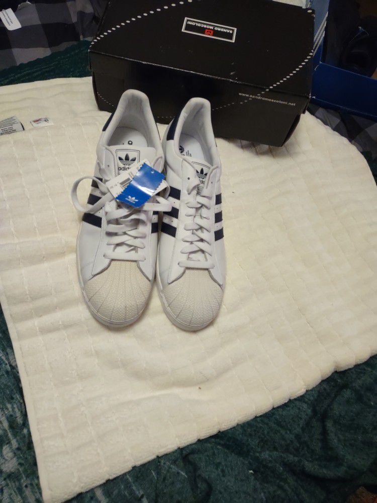 New White And Black Adidas Size 20 Low Cut  Shoes