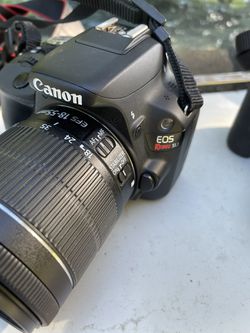 Canon Rebel Sl1 And Nikon D3500 Thumbnail