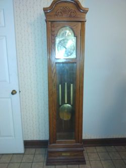 Antique Grandfather Clock Thumbnail