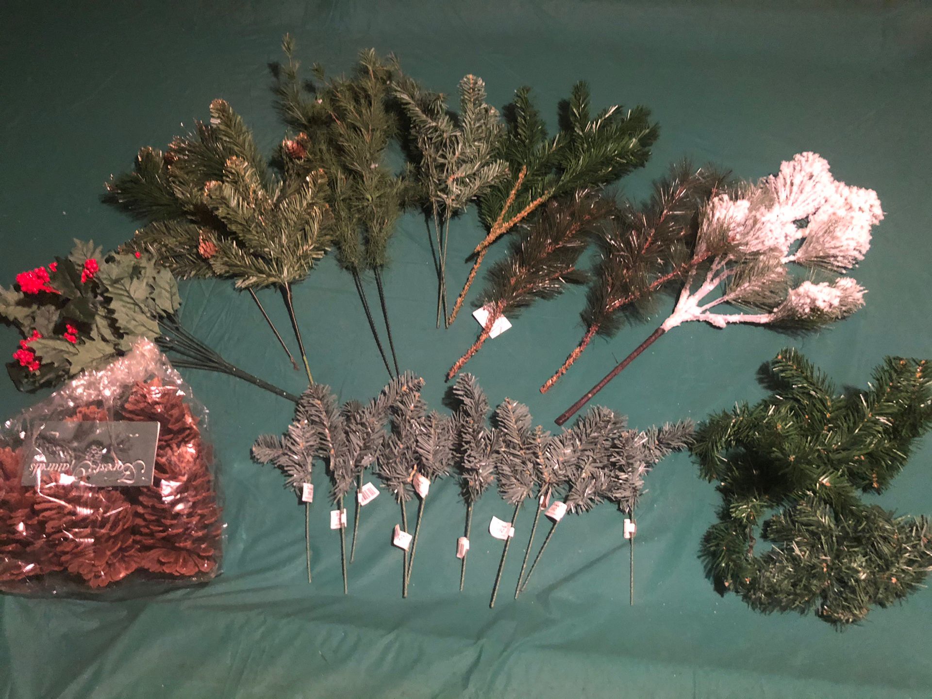 Crafting Supplies for Christmas Wreaths & Holiday Garlands
