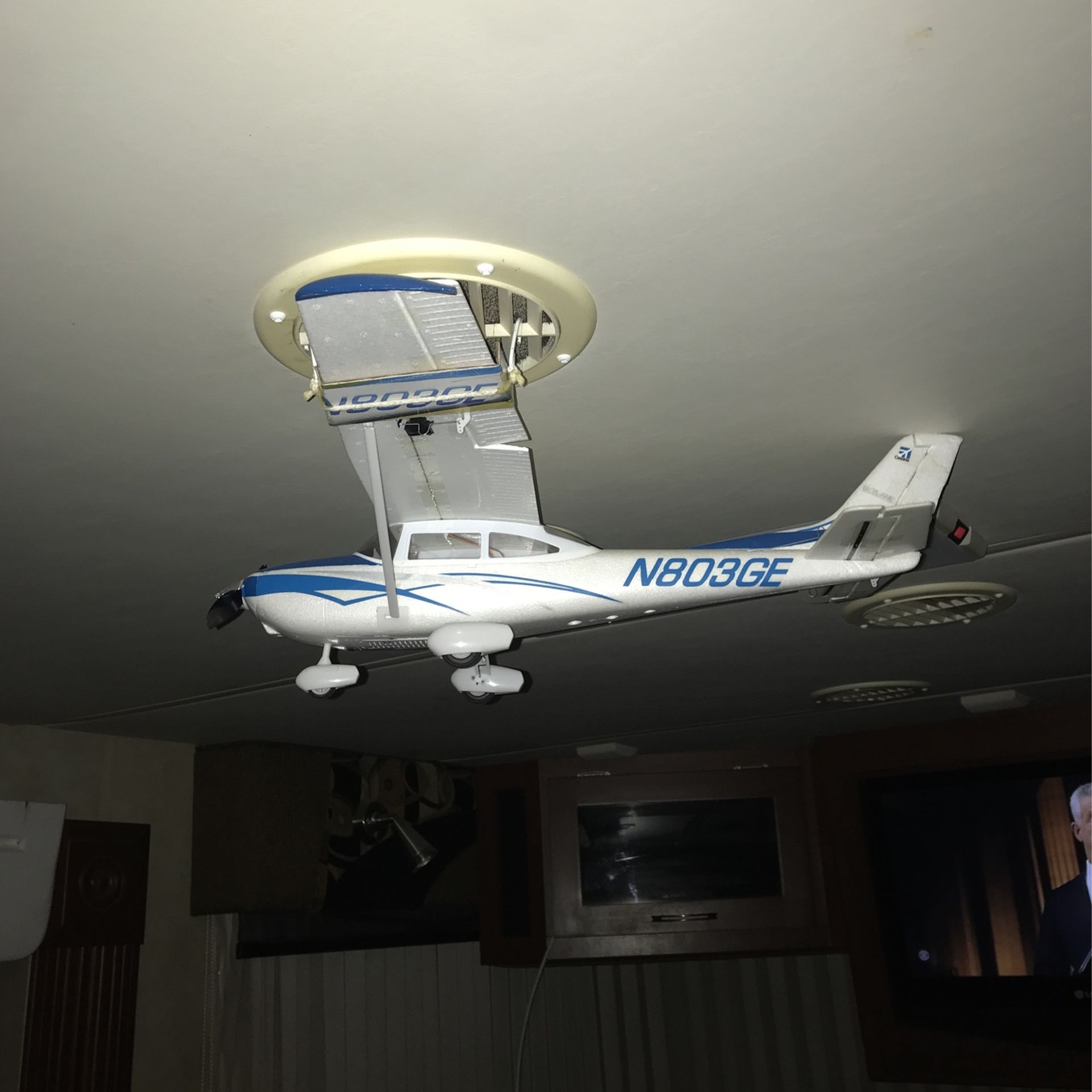 RC Airplanes Plus 2 More Planes And Helicopter 5 Controllers 8 Chnnel 5,6 3 Plus All Kinds Of Parts Want To Sell Everything Make Me A Far And Honest