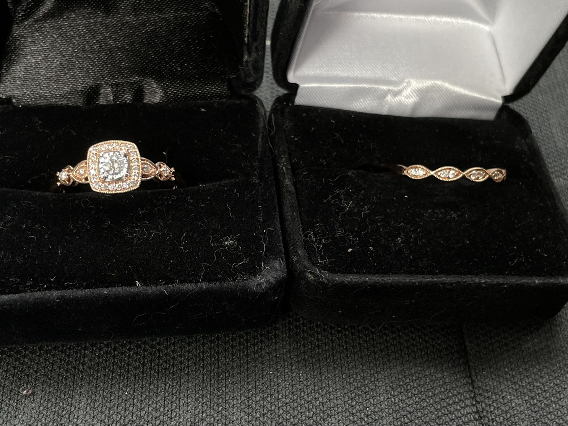Robbins Brother 14 Karat Rose Gold Wedding Set 1/4 Karat Diamond Center