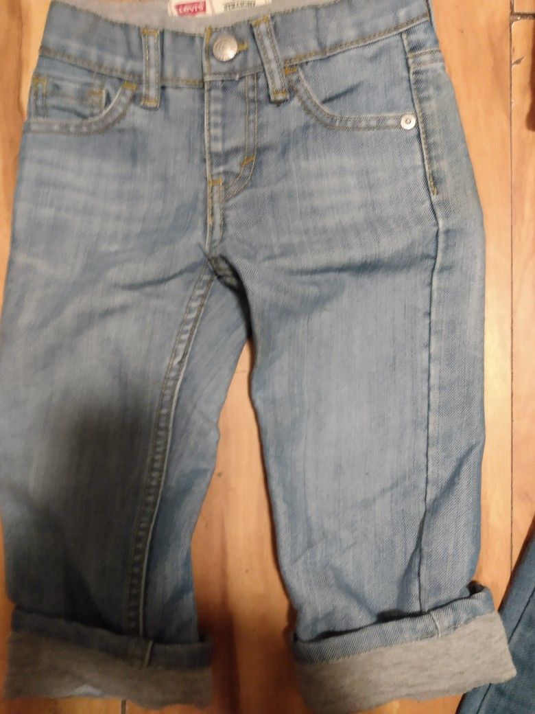 Boys Levi's/ Poncho Bundle Size 2t