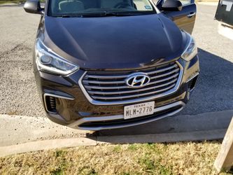 2017 Hyundai Santa FE Thumbnail