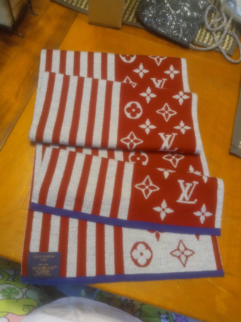 Louis Vuitton 100% Wool