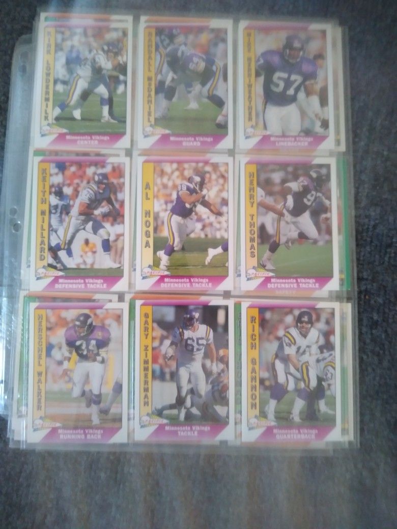 Foot Ball Cards And Rookie Cards