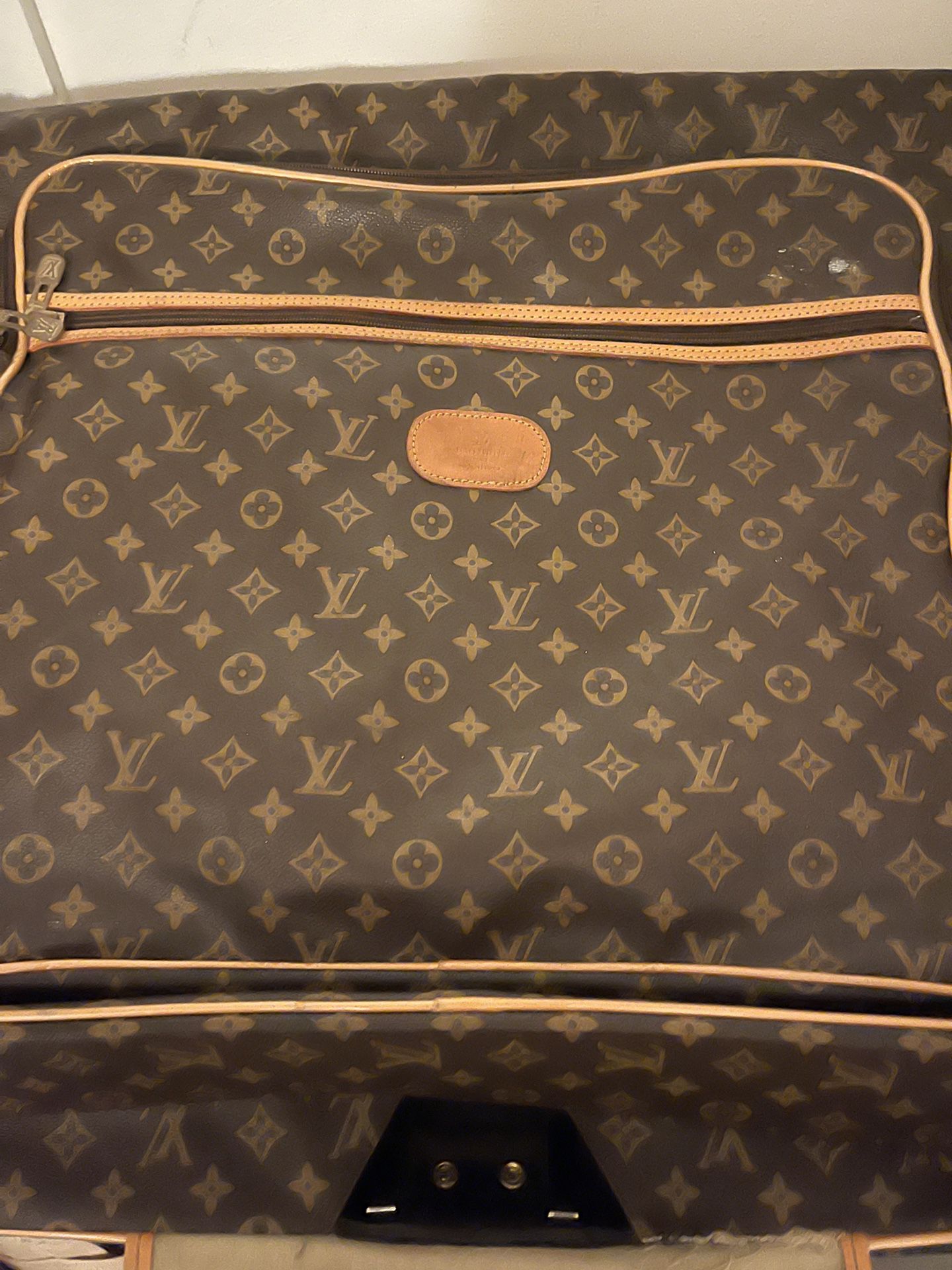 Vintage Louise Vuitton Garment Bag