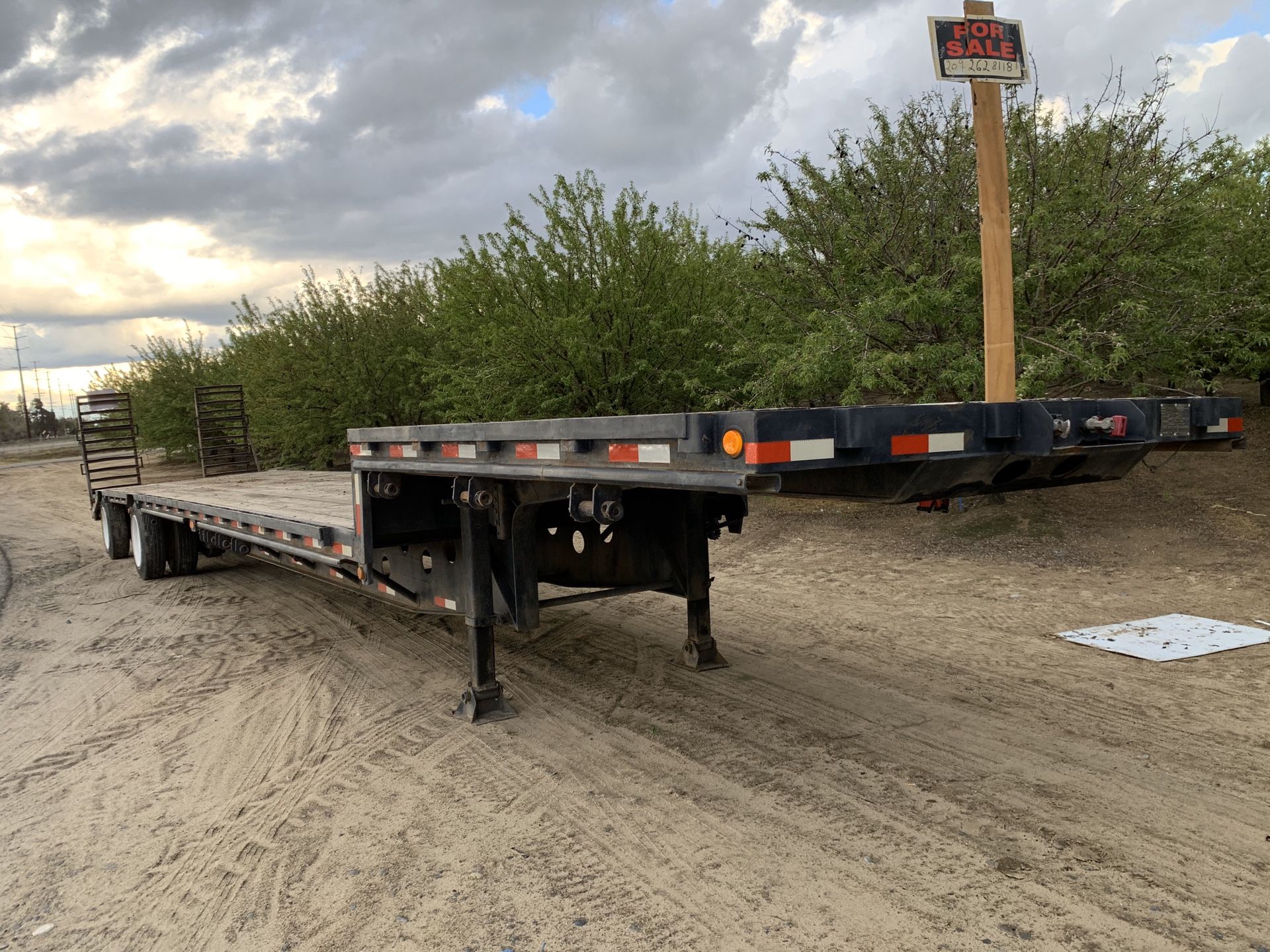 48ft Low Flatbed Trailer for Sale in Livingston, CA OfferUp