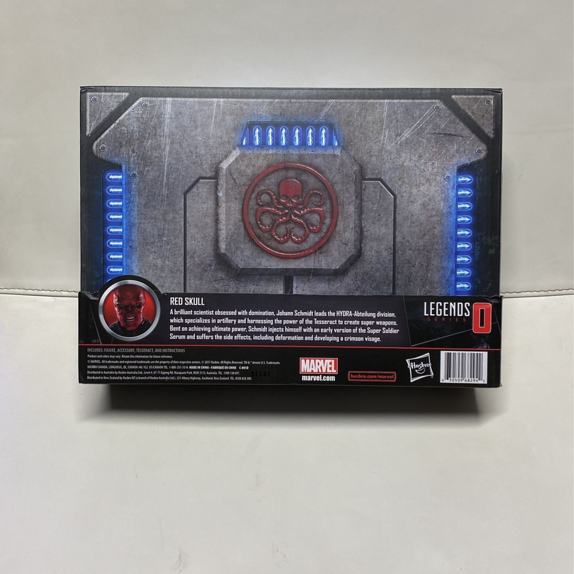 Marvel Studios Red Skull & Electronic Tesseract Legends Series Captain America The First Avenger Hasbro