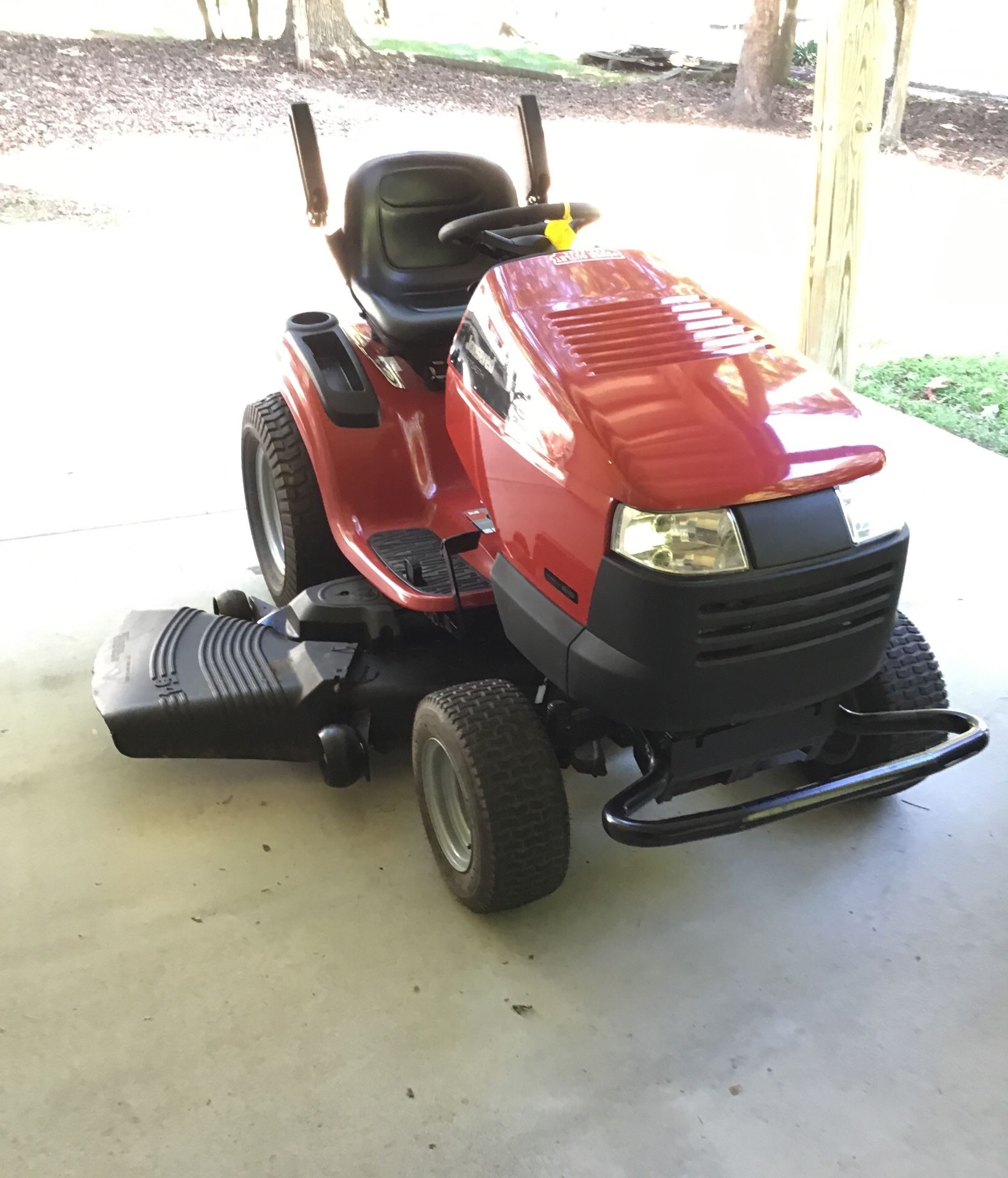 Jonsered 2754GTHi Garden Tractor for Sale in Mooresville, NC OfferUp
