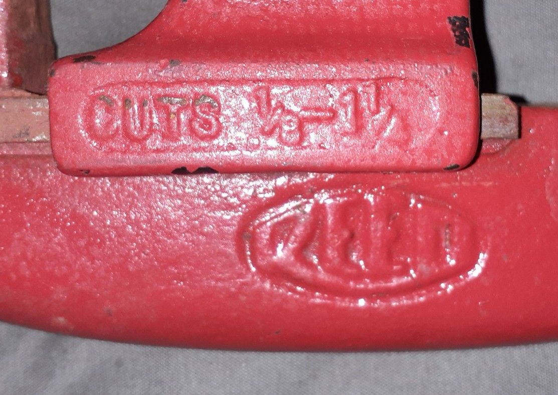 REED Pipe Tubing Cutter 1/8" to 1 1/4"