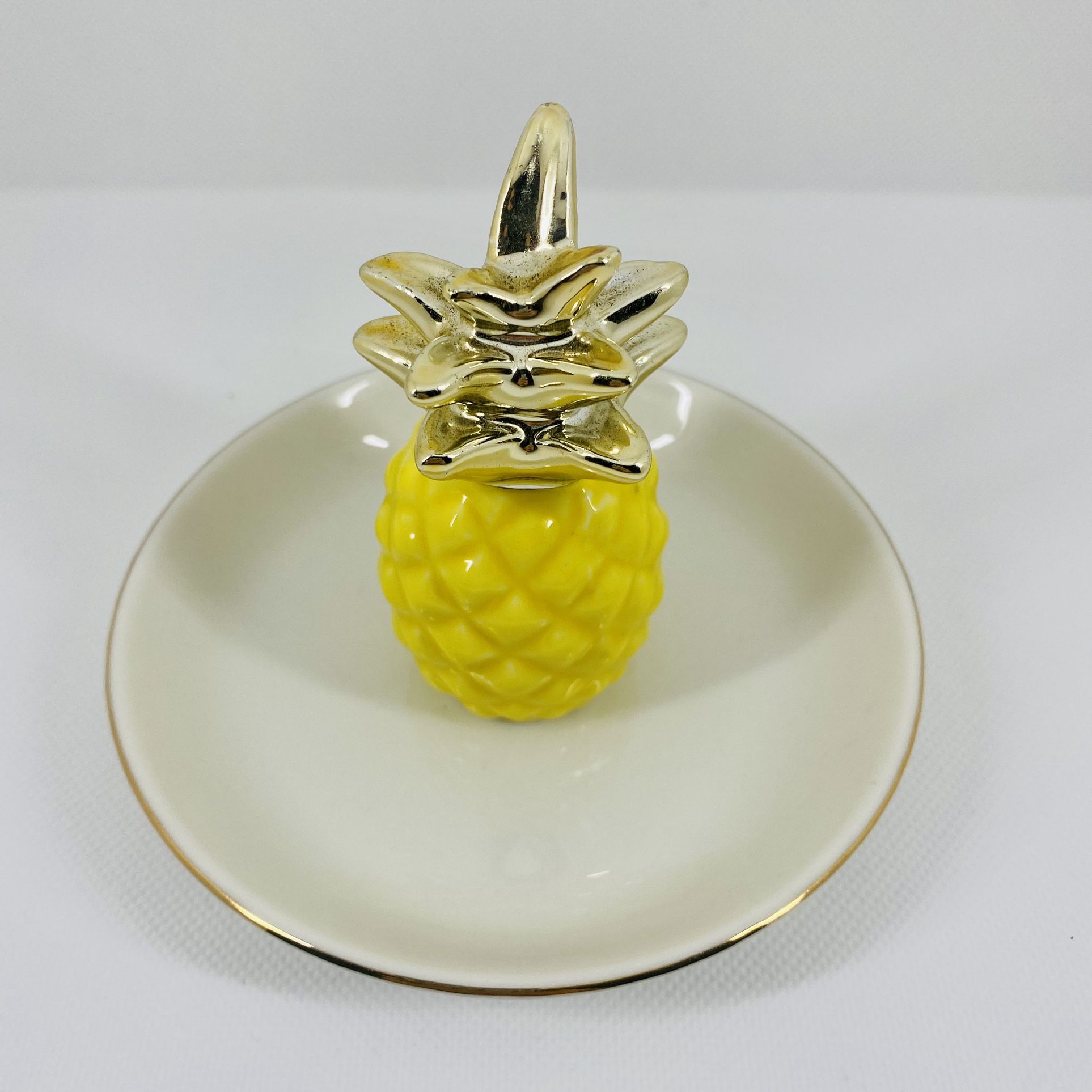 Pineapple Ring Holder Decor Ceramic Dish Plate Jewel Display Organizer