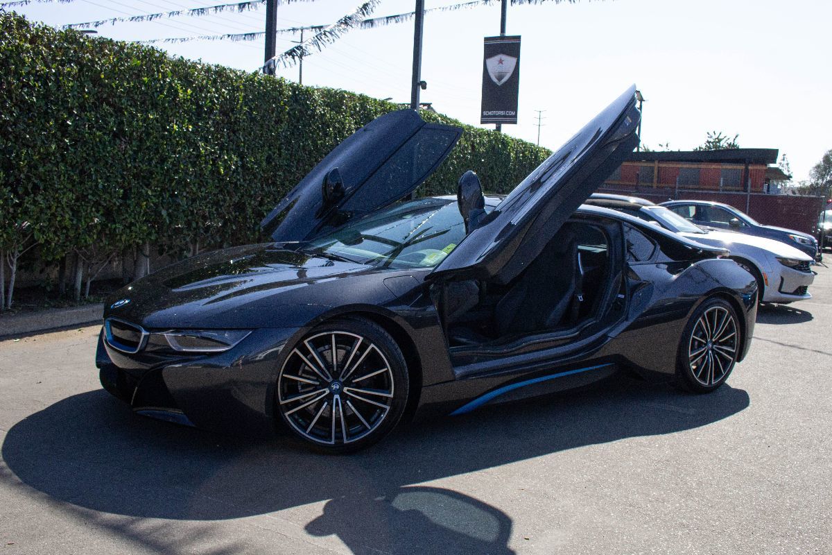 2019 BMW i8