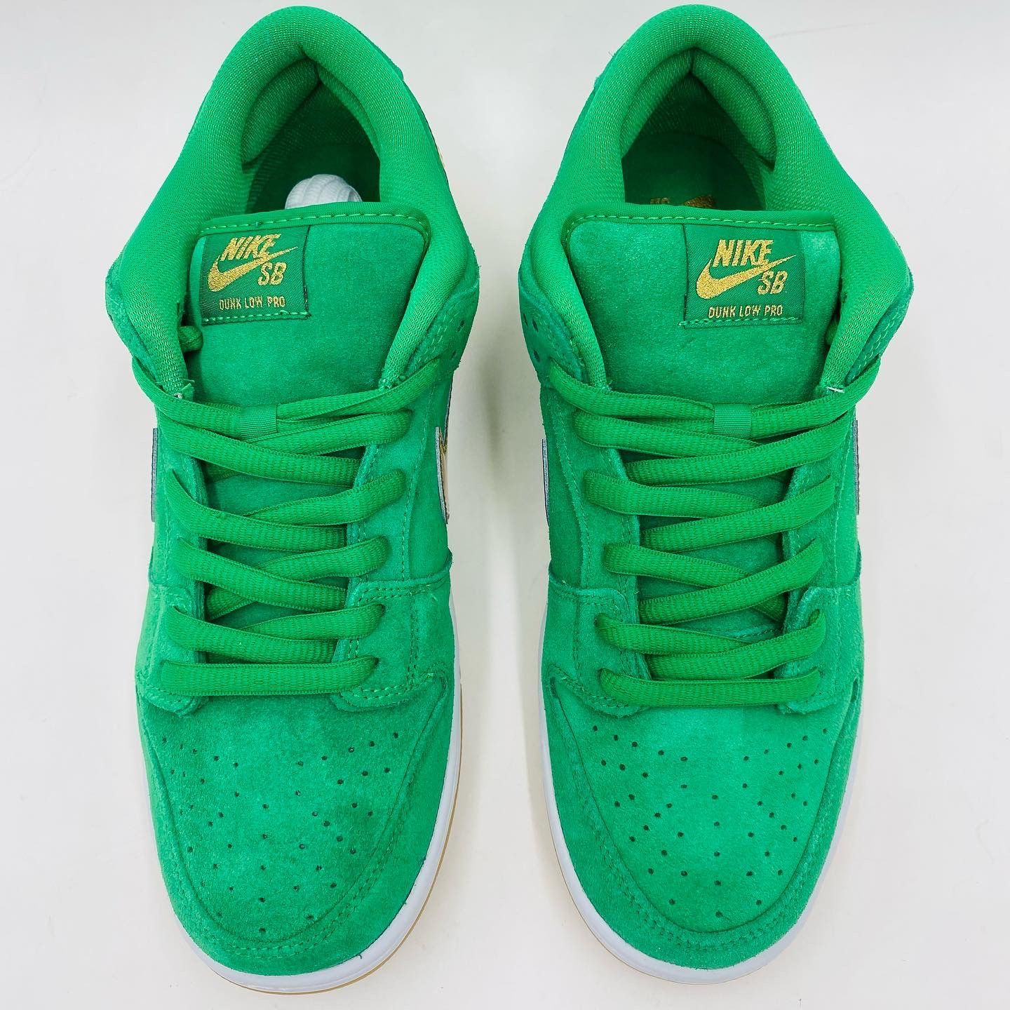 Nike SB Dunk Low Lucky Green St. Patricks Day Size 10.5