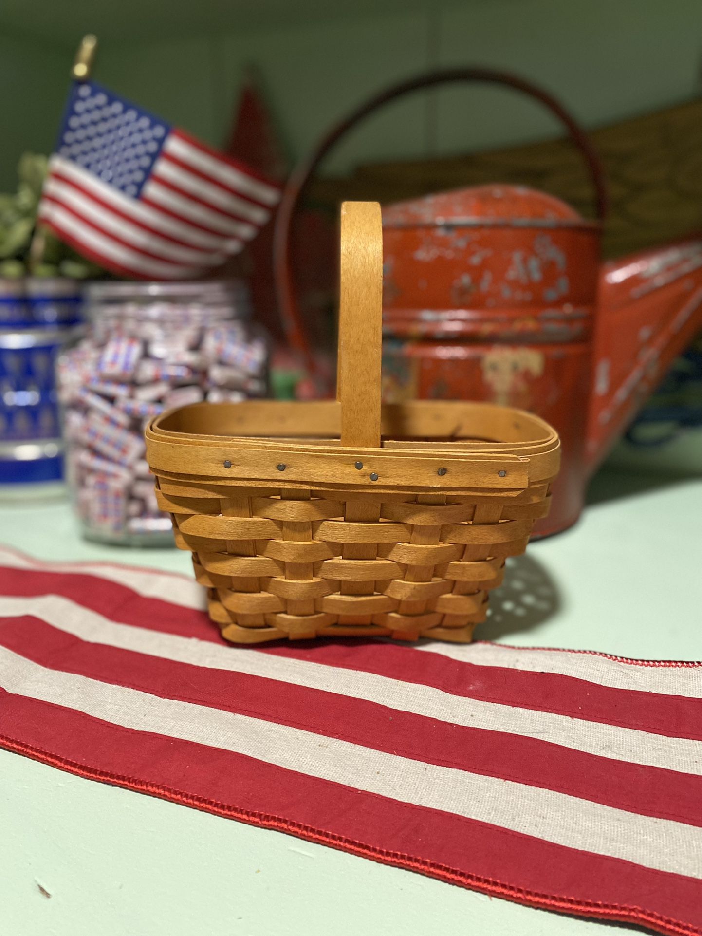 2002 Small Longaberger Basket  Vintage 