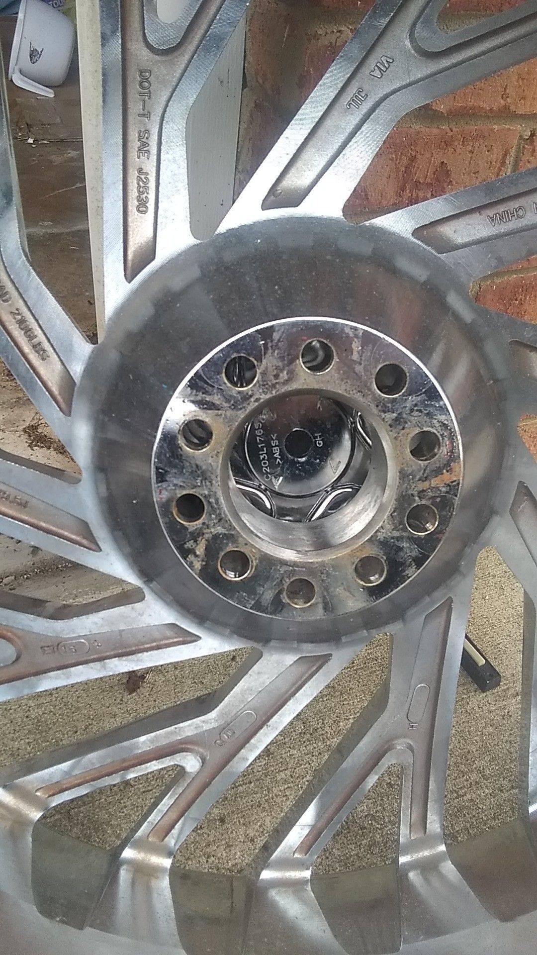 26" inch all chrome azara 505 Rims and tires