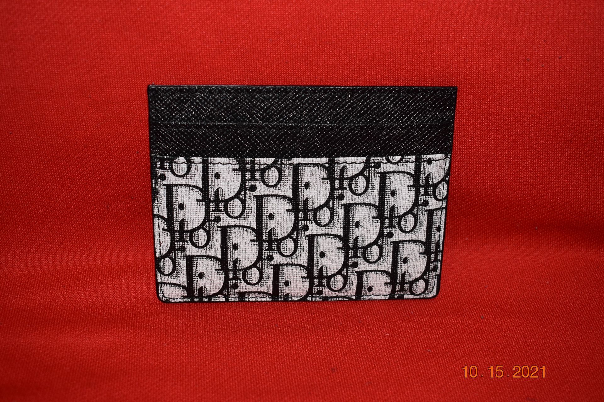 LUXURY CARD HOLDERS