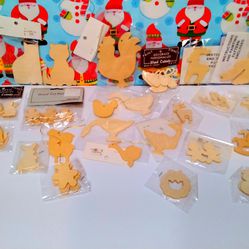 Vintage Wooden Cutouts, Taiwan & USA Made Christmas Ornaments & Various Animals. All of these Are New. Thumbnail