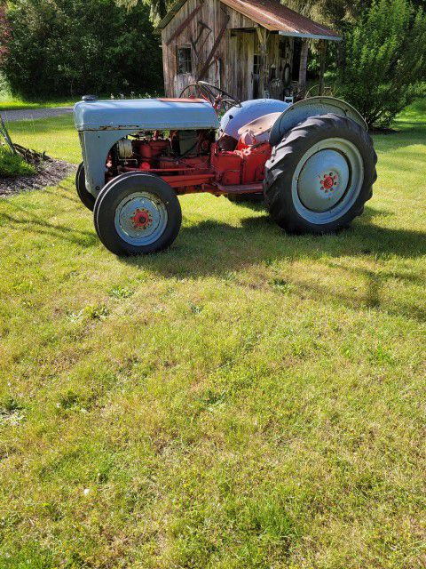 Ford 8N Tractor With Extras