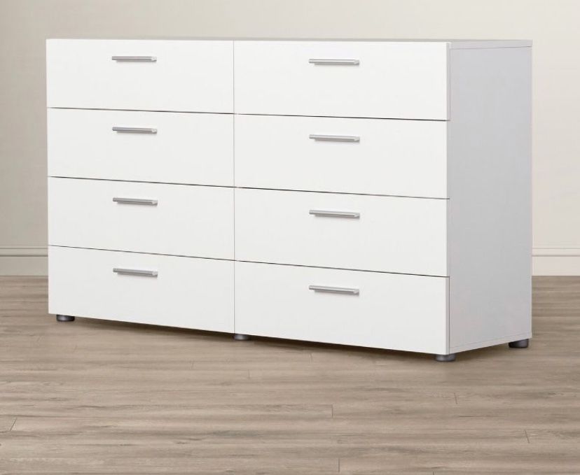 8 Drawer Dresser