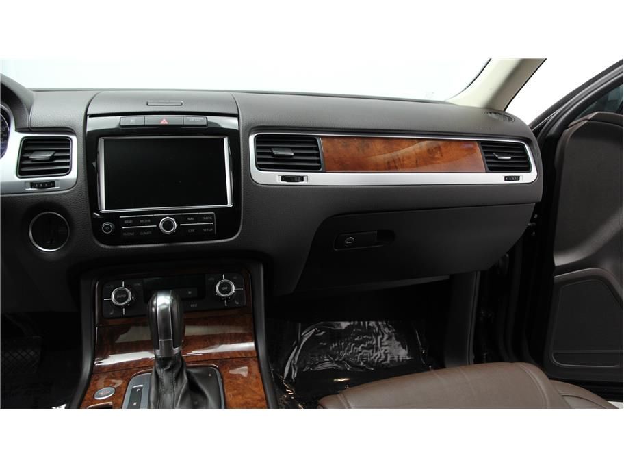 2012 Volkswagen Touareg
