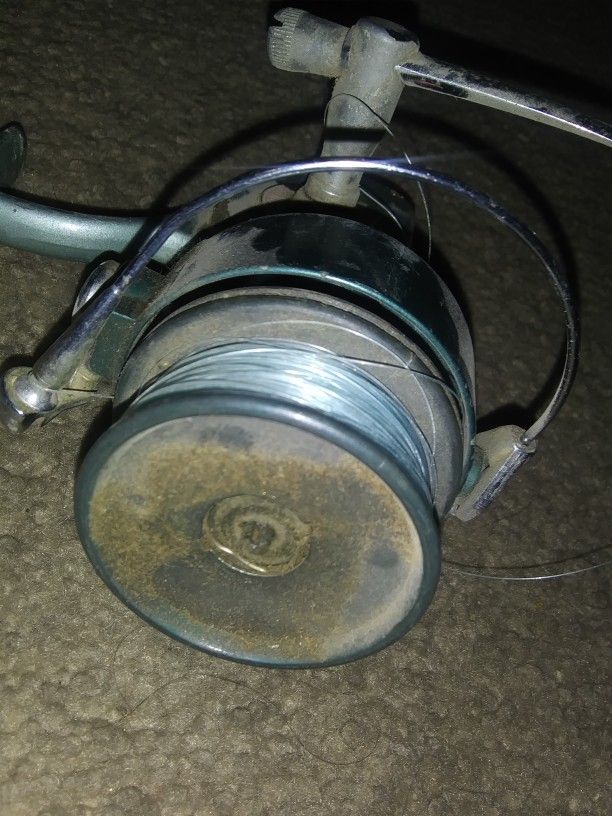 VINTAGE SPINNING REELS
