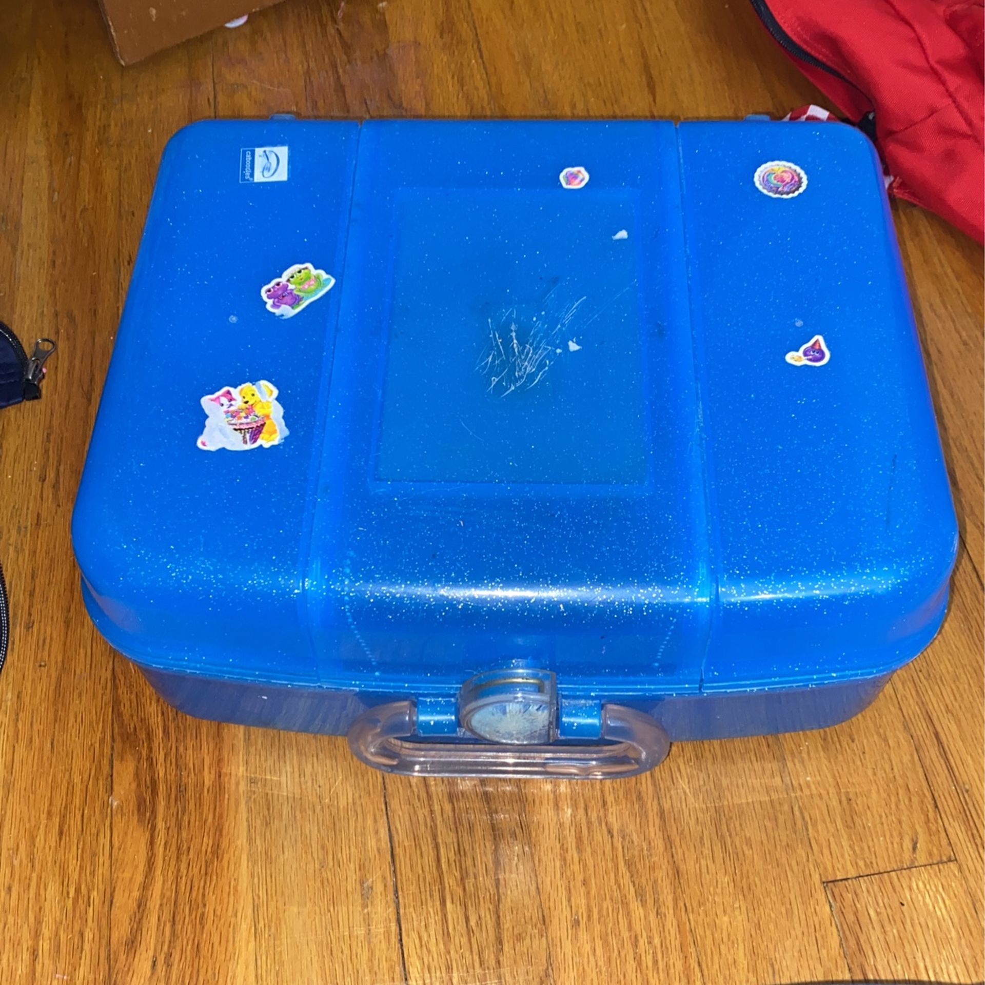 vintage caboodles makeup case with mirror and multiple compartments