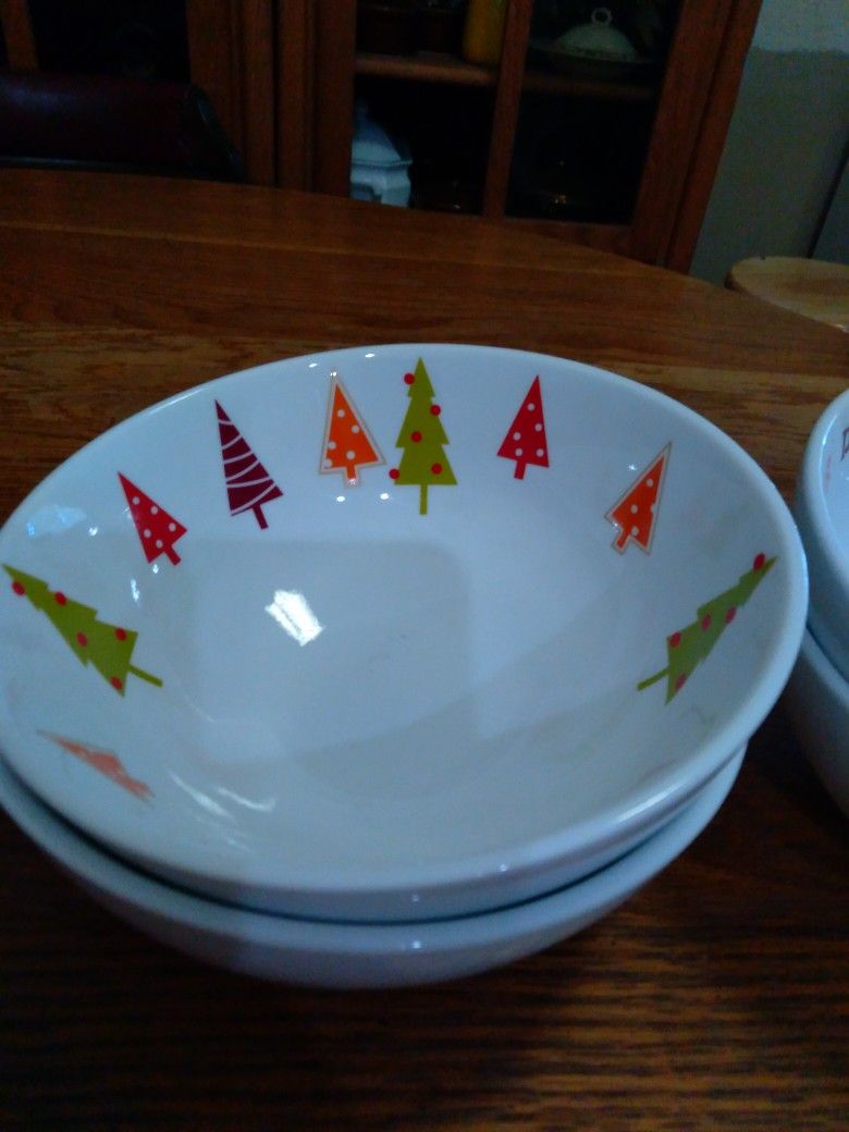 Home Christmas Porcelain Bowls