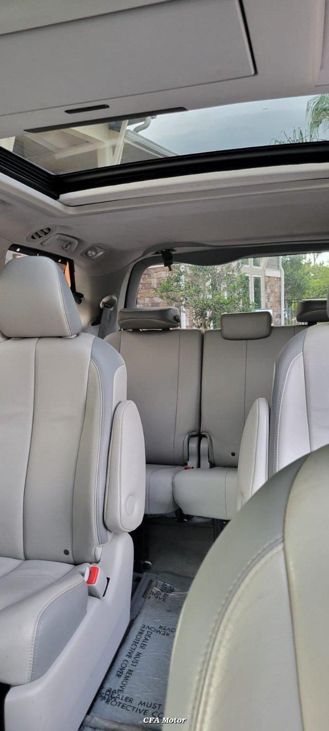2013 Toyota Sienna