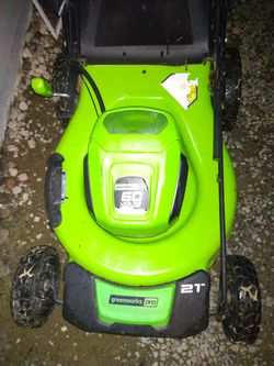 Greenworks Pro Battery Powered Lawn Mower Thumbnail