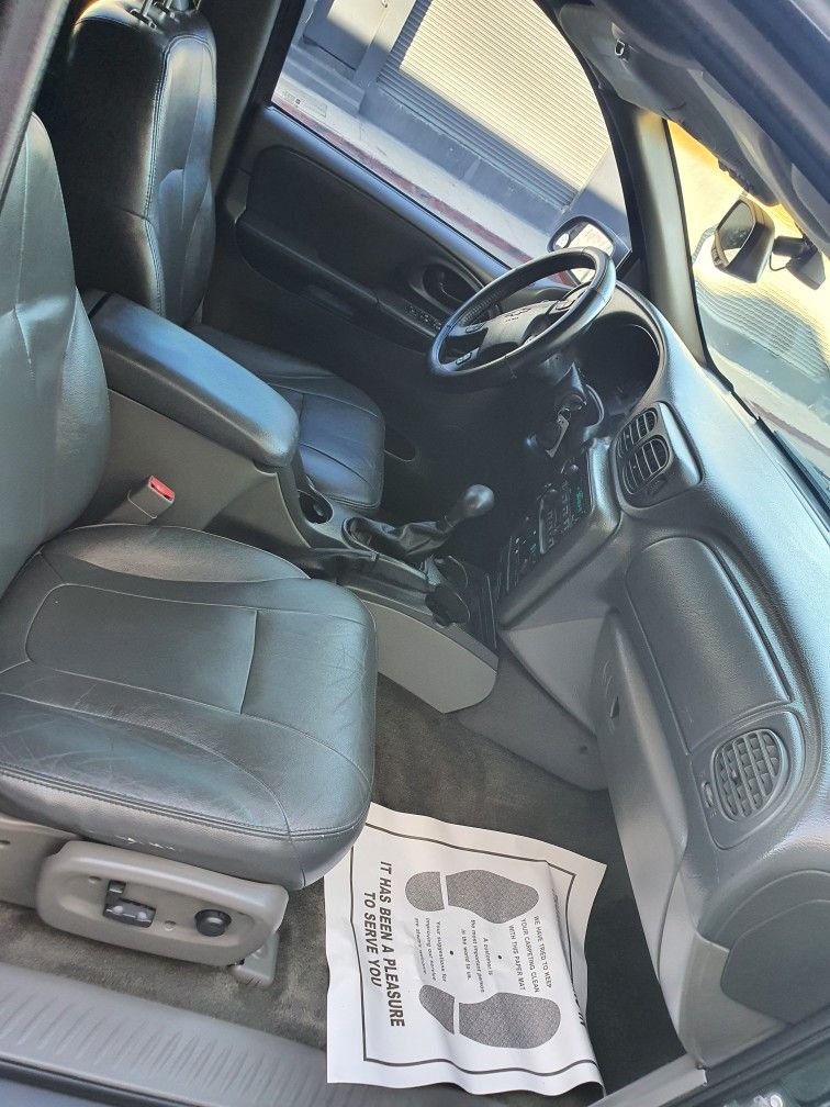 2003 CHEVY Trail Blazer [Tiene Smog Check Listo Para Camvio De La)