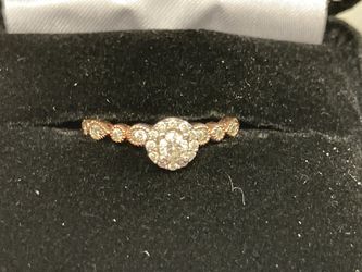 Bridal Set (Kay Jewelers, $957.99 value)(size 5.5) Thumbnail