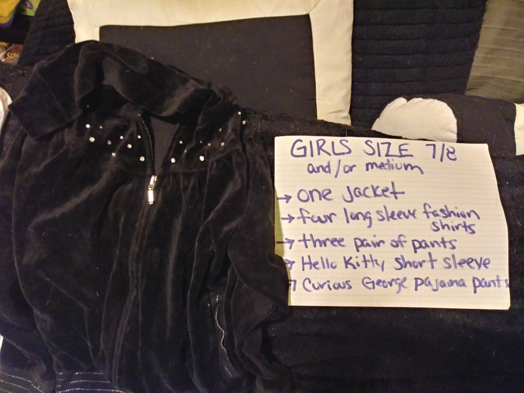 Girls size 7/8 in or medium name brand clothing