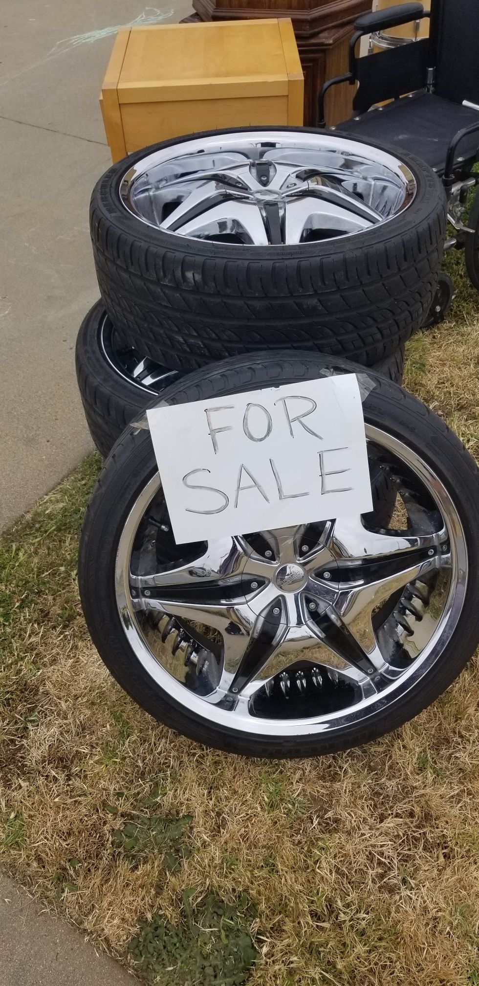 20 inch 5 lug universal rims for truck or car came off cts Cadillac and Tahoe truck for Sale in