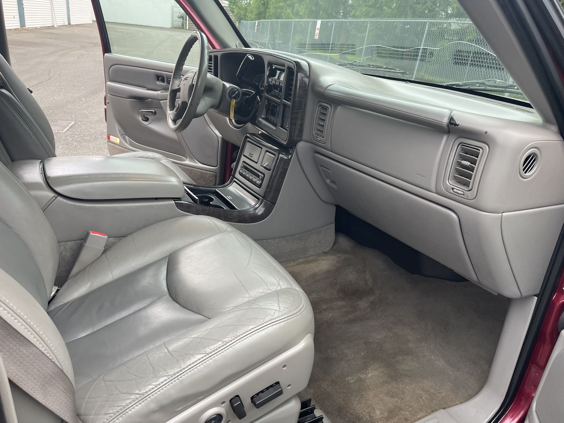 2005 GMC Yukon Denali
