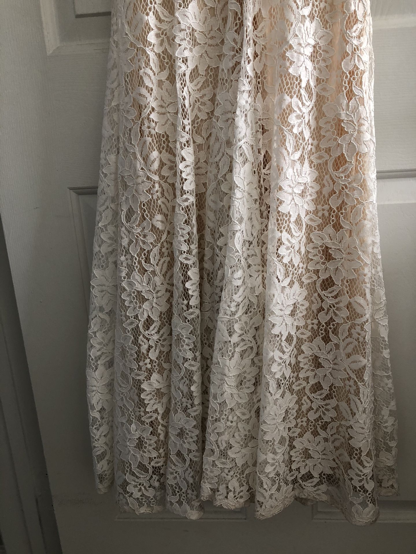 White Lace Short Sleeve Maxi Dress