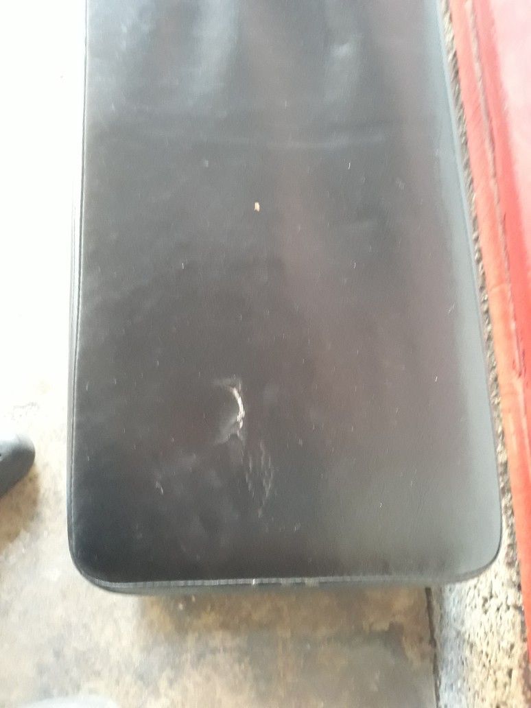 Flat Weight Bench