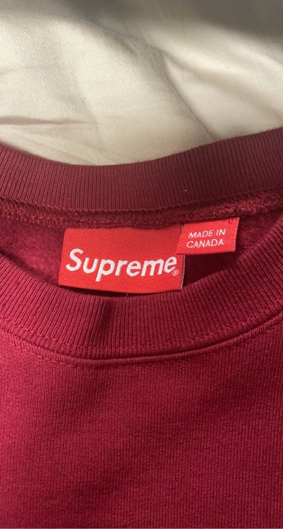 Supreme World Famous Crewneck
