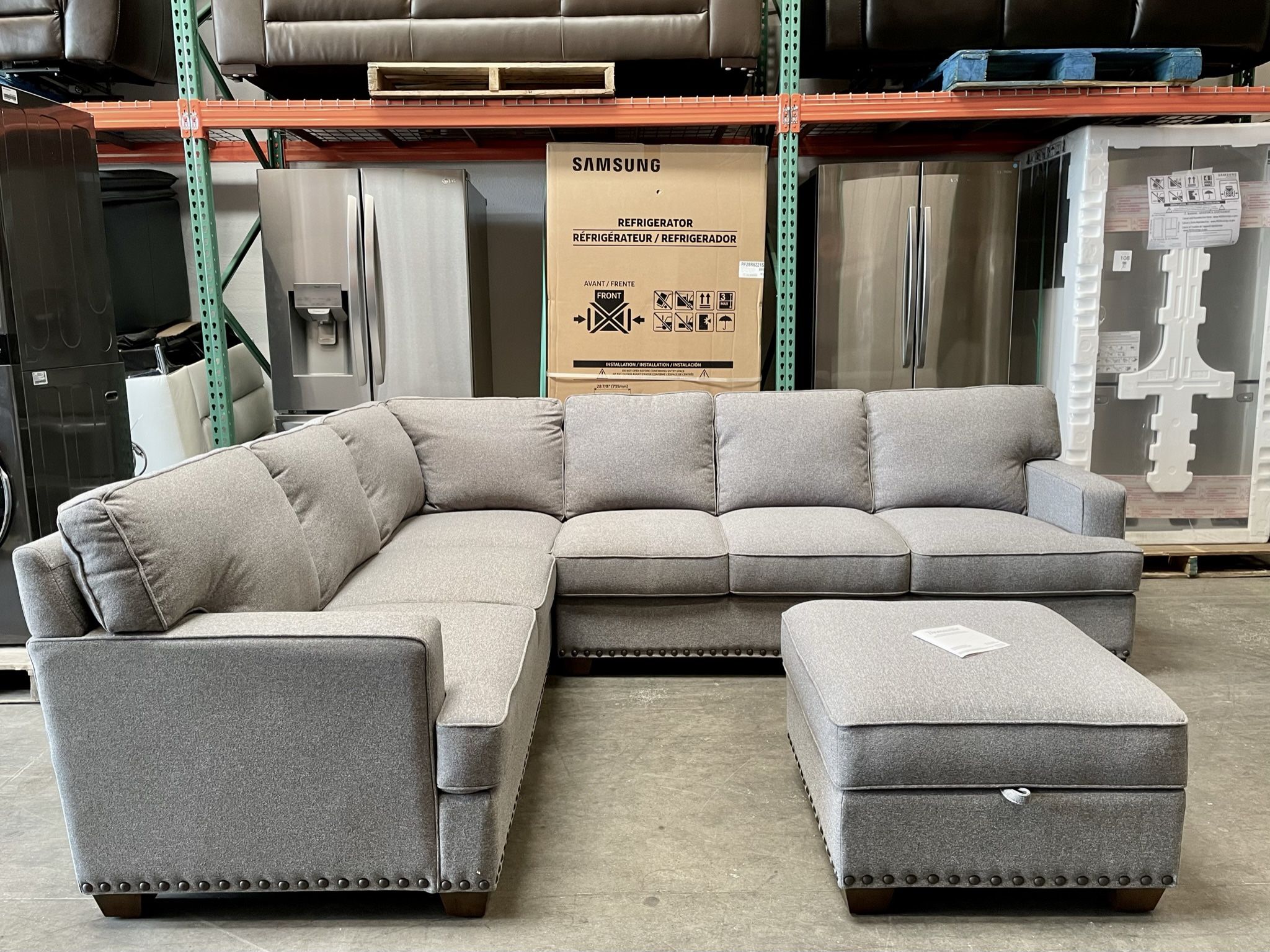 Thomasville Emilee Fabric Sectional with Storage Ottoman, Gray for Sale ...