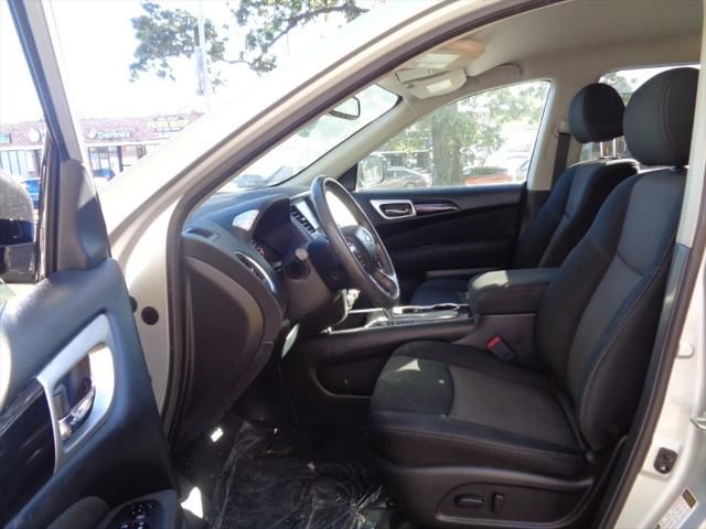 2017 Nissan Pathfinder
